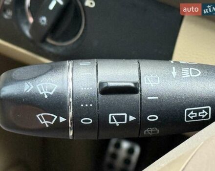 Черный Мерседес М-Класс, объемом двигателя 3.5 л и пробегом 174 тыс. км за 10650 $, фото 43 на Automoto.ua