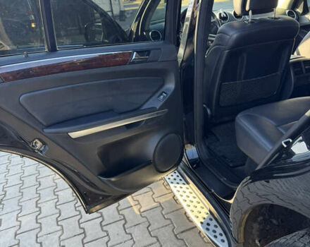 Черный Мерседес М-Класс, объемом двигателя 2.99 л и пробегом 271 тыс. км за 14900 $, фото 18 на Automoto.ua