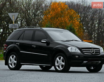 Черный Мерседес М-Класс, объемом двигателя 3 л и пробегом 147 тыс. км за 13200 $, фото 2 на Automoto.ua