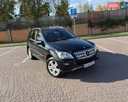 Чорний Мерседес М-Клас, об'ємом двигуна 2.99 л та пробігом 189 тис. км за 15000 $, фото 11 на Automoto.ua