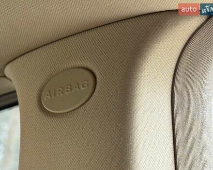 Черный Мерседес М-Класс, объемом двигателя 3.5 л и пробегом 174 тыс. км за 10650 $, фото 55 на Automoto.ua