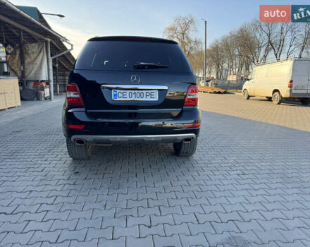 Черный Мерседес М-Класс, объемом двигателя 2.99 л и пробегом 271 тыс. км за 14900 $, фото 7 на Automoto.ua