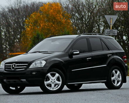 Черный Мерседес М-Класс, объемом двигателя 3 л и пробегом 147 тыс. км за 13200 $, фото 4 на Automoto.ua