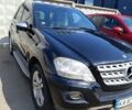 Черный Мерседес М-Класс, объемом двигателя 2.99 л и пробегом 335 тыс. км за 12500 $, фото 8 на Automoto.ua