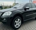 Чорний Мерседес М-Клас, об'ємом двигуна 3 л та пробігом 317 тис. км за 17200 $, фото 1 на Automoto.ua