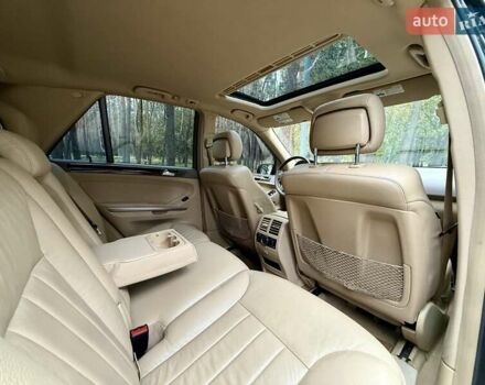 Черный Мерседес М-Класс, объемом двигателя 3.5 л и пробегом 174 тыс. км за 10650 $, фото 34 на Automoto.ua