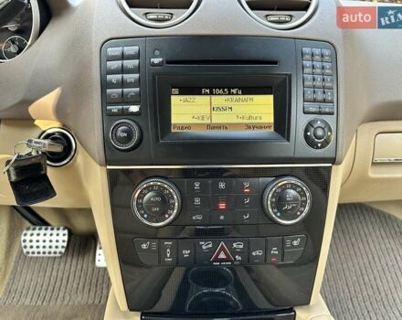 Черный Мерседес М-Класс, объемом двигателя 2.99 л и пробегом 240 тыс. км за 16600 $, фото 50 на Automoto.ua