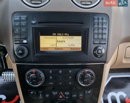 Черный Мерседес М-Класс, объемом двигателя 2.99 л и пробегом 240 тыс. км за 16900 $, фото 55 на Automoto.ua