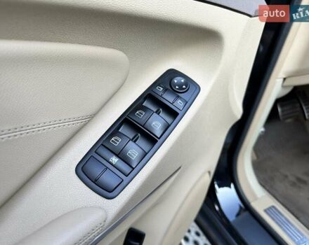 Черный Мерседес М-Класс, объемом двигателя 2.99 л и пробегом 240 тыс. км за 16600 $, фото 37 на Automoto.ua