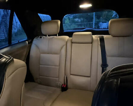 Чорний Мерседес М-Клас, об'ємом двигуна 3 л та пробігом 256 тис. км за 15200 $, фото 19 на Automoto.ua