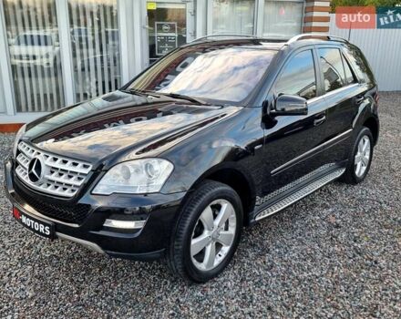 Черный Мерседес М-Класс, объемом двигателя 2.99 л и пробегом 240 тыс. км за 16900 $, фото 17 на Automoto.ua