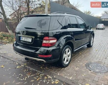 Чорний Мерседес М-Клас, об'ємом двигуна 2.99 л та пробігом 340 тис. км за 13500 $, фото 3 на Automoto.ua