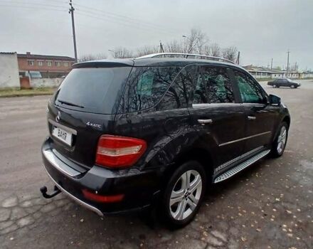 Черный Мерседес М-Класс, объемом двигателя 3 л и пробегом 274 тыс. км за 14500 $, фото 2 на Automoto.ua