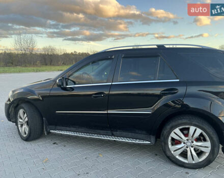 Чорний Мерседес М-Клас, об'ємом двигуна 2.99 л та пробігом 199 тис. км за 16399 $, фото 8 на Automoto.ua