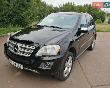 Черный Мерседес М-Класс, объемом двигателя 2.99 л и пробегом 199 тыс. км за 13500 $, фото 19 на Automoto.ua