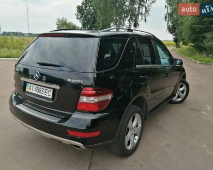 Черный Мерседес М-Класс, объемом двигателя 2.99 л и пробегом 199 тыс. км за 13500 $, фото 12 на Automoto.ua