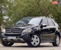 Черный Мерседес М-Класс, объемом двигателя 6.21 л и пробегом 268 тыс. км за 14700 $, фото 20 на Automoto.ua
