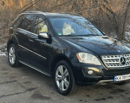 Чорний Мерседес М-Клас, об'ємом двигуна 3.5 л та пробігом 279 тис. км за 17000 $, фото 7 на Automoto.ua