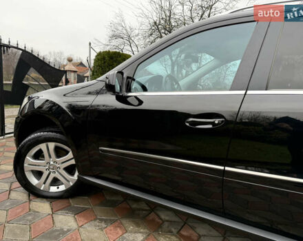 Черный Мерседес М-Класс, объемом двигателя 3 л и пробегом 268 тыс. км за 14250 $, фото 15 на Automoto.ua