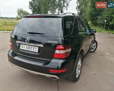 Черный Мерседес М-Класс, объемом двигателя 2.99 л и пробегом 199 тыс. км за 13500 $, фото 14 на Automoto.ua