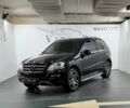Черный Мерседес М-Класс, объемом двигателя 3.5 л и пробегом 327 тыс. км за 15555 $, фото 1 на Automoto.ua