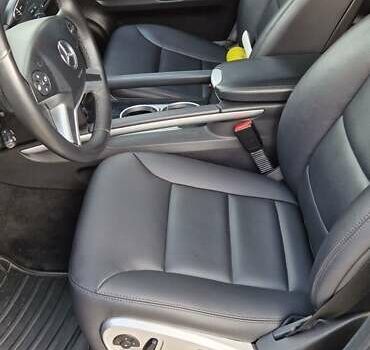 Черный Мерседес М-Класс, объемом двигателя 3 л и пробегом 334 тыс. км за 17300 $, фото 9 на Automoto.ua