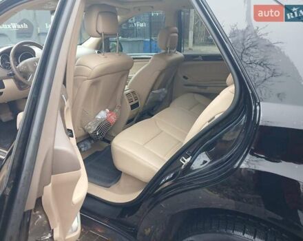 Чорний Мерседес М-Клас, об'ємом двигуна 2.99 л та пробігом 340 тис. км за 13500 $, фото 9 на Automoto.ua