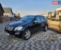 Мерседес М-Клас 2010 у Черкасах на Automoto.ua Чорний Мерседес М-Клас, об'ємом двигуна 2.99 л та пробігом 165 тис. км за 17200 $, фото 3 на Automoto.ua
