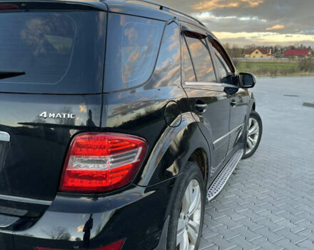 Чорний Мерседес М-Клас, об'ємом двигуна 2.99 л та пробігом 199 тис. км за 16399 $, фото 20 на Automoto.ua