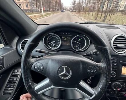 Черный Мерседес М-Класс, объемом двигателя 3 л и пробегом 346 тыс. км за 17000 $, фото 30 на Automoto.ua