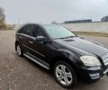 Черный Мерседес М-Класс, объемом двигателя 3 л и пробегом 274 тыс. км за 14500 $, фото 1 на Automoto.ua