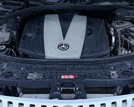 Чорний Мерседес М-Клас, об'ємом двигуна 3 л та пробігом 256 тис. км за 15200 $, фото 24 на Automoto.ua