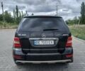 Черный Мерседес М-Класс, объемом двигателя 3.5 л и пробегом 138 тыс. км за 16500 $, фото 4 на Automoto.ua