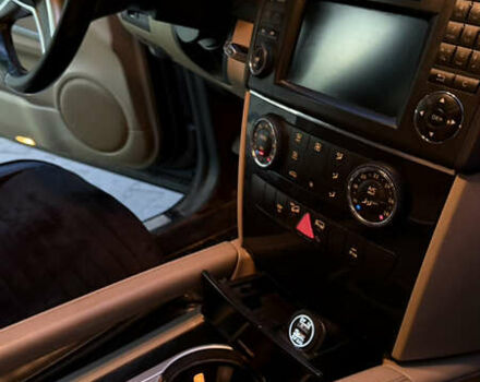 Чорний Мерседес М-Клас, об'ємом двигуна 3 л та пробігом 256 тис. км за 15200 $, фото 13 на Automoto.ua