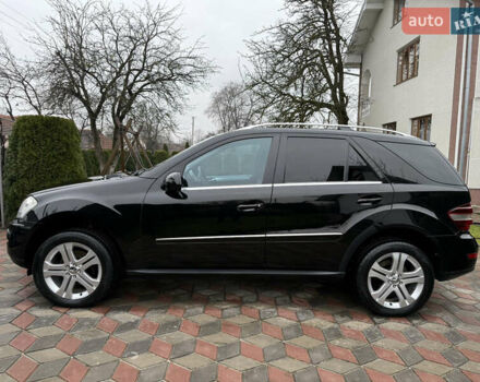 Черный Мерседес М-Класс, объемом двигателя 3 л и пробегом 268 тыс. км за 14250 $, фото 8 на Automoto.ua