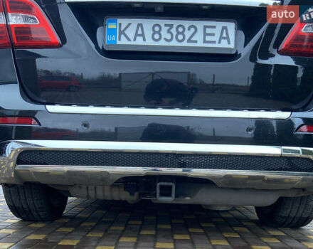 Черный Мерседес М-Класс, объемом двигателя 2.99 л и пробегом 180 тыс. км за 19000 $, фото 34 на Automoto.ua