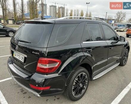 Черный Мерседес М-Класс, объемом двигателя 3.5 л и пробегом 128 тыс. км за 15200 $, фото 3 на Automoto.ua