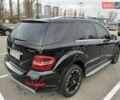 Черный Мерседес М-Класс, объемом двигателя 3.5 л и пробегом 128 тыс. км за 15200 $, фото 3 на Automoto.ua
