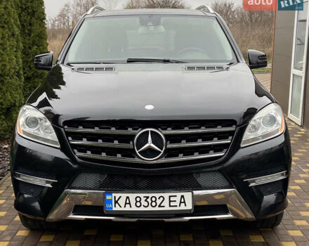 Черный Мерседес М-Класс, объемом двигателя 2.99 л и пробегом 180 тыс. км за 19000 $, фото 2 на Automoto.ua