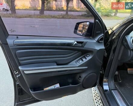 Черный Мерседес М-Класс, объемом двигателя 2.99 л и пробегом 222 тыс. км за 18500 $, фото 19 на Automoto.ua
