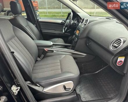 Чорний Мерседес М-Клас, об'ємом двигуна 3 л та пробігом 307 тис. км за 13800 $, фото 29 на Automoto.ua