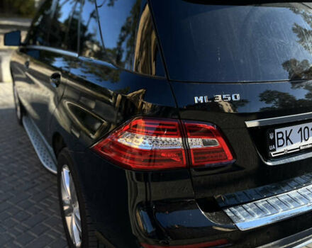 Черный Мерседес М-Класс, объемом двигателя 3 л и пробегом 260 тыс. км за 20500 $, фото 14 на Automoto.ua