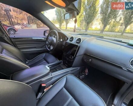 Черный Мерседес М-Класс, объемом двигателя 2.99 л и пробегом 222 тыс. км за 18500 $, фото 17 на Automoto.ua