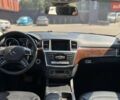 Черный Мерседес М-Класс, объемом двигателя 2.99 л и пробегом 253 тыс. км за 23500 $, фото 10 на Automoto.ua