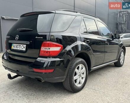 Чорний Мерседес М-Клас, об'ємом двигуна 3 л та пробігом 307 тис. км за 14750 $, фото 42 на Automoto.ua