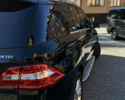 Черный Мерседес М-Класс, объемом двигателя 3 л и пробегом 260 тыс. км за 20500 $, фото 20 на Automoto.ua