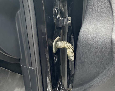 Черный Мерседес М-Класс, объемом двигателя 2.99 л и пробегом 180 тыс. км за 19000 $, фото 19 на Automoto.ua