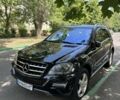 Черный Мерседес М-Класс, объемом двигателя 3.5 л и пробегом 200 тыс. км за 14800 $, фото 1 на Automoto.ua