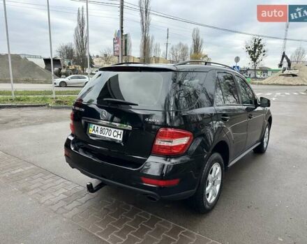 Чорний Мерседес М-Клас, об'ємом двигуна 3 л та пробігом 307 тис. км за 13800 $, фото 6 на Automoto.ua