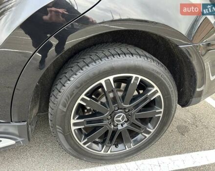 Черный Мерседес М-Класс, объемом двигателя 3.5 л и пробегом 128 тыс. км за 15200 $, фото 7 на Automoto.ua